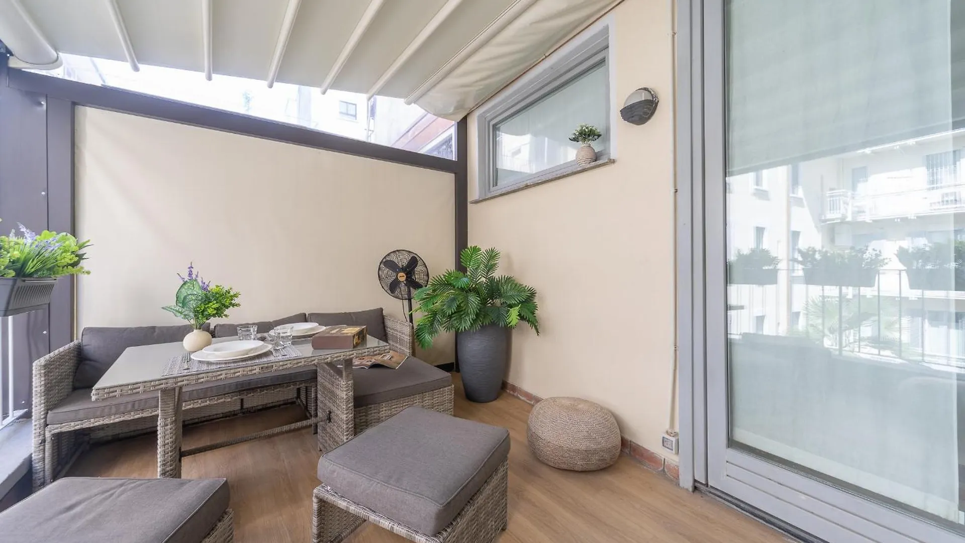Sunny Apartment With Terrace In Milan City Center By Rentopolis