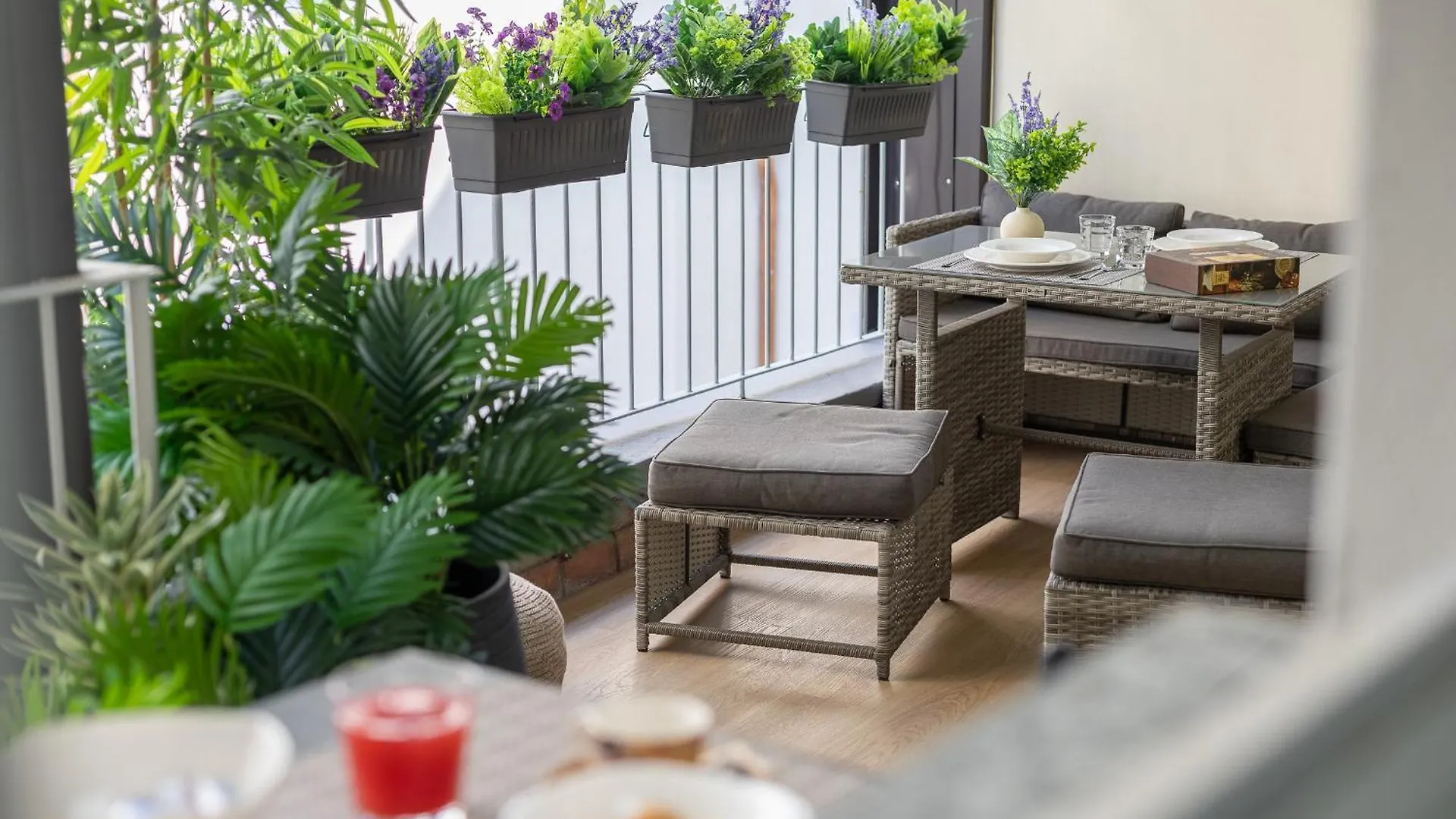 Sunny Apartment With Terrace In Milan City Center By Rentopolis