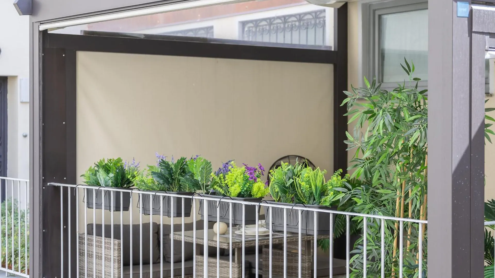 Sunny Apartment With Terrace In Milan City Center By Rentopolis